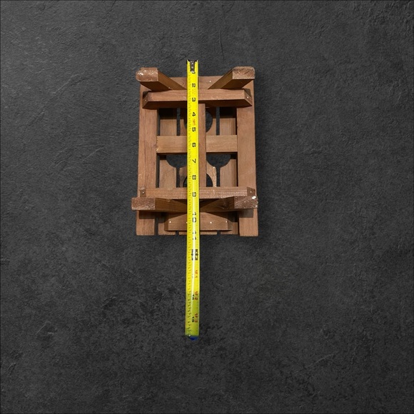 Tupperware brand  picnic table mini set . Missing salt and pepper shakers - Picture 11 of 11